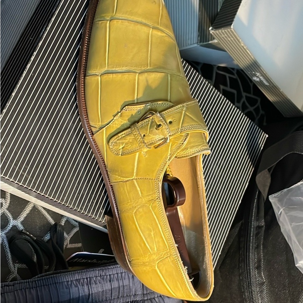 Yellow Crocodile Pattern Men's Shoe